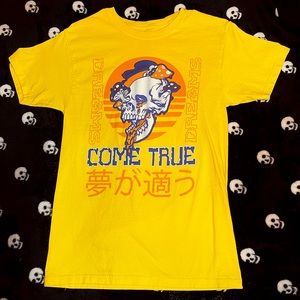 Hot Topic cotton yellow T shirt, a size small.